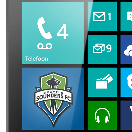 Windows Phone 8 front screen